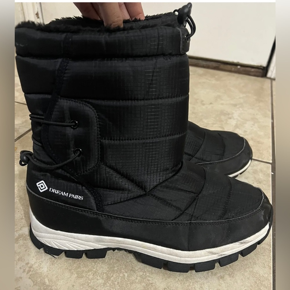Dream Pairs Thinsulate Winter boots Size 10